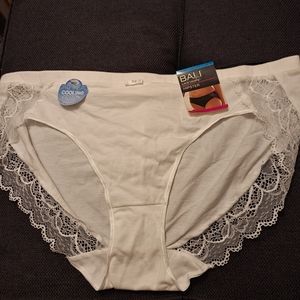 NWT White Hipster Panty with Lace 2XL